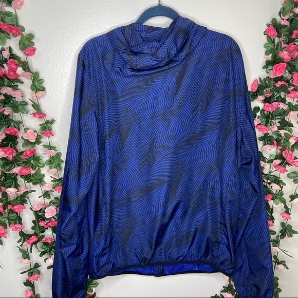 Mia Sport Blue Black Wavy Pattern Athletic Sport Windbreaker Full Zip Up Jacket - Picture 6 of 8